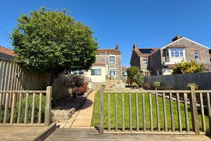 Rear- click for photo gallery